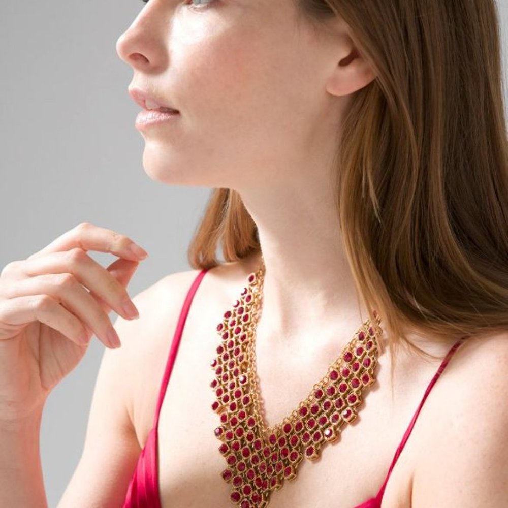 WHITE HOUSE BLACK MARKET red Waterfall statement necklace, NWT